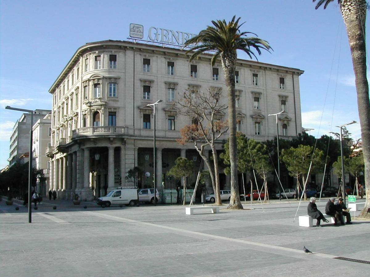 Suites Rome Пескара Экстерьер фото